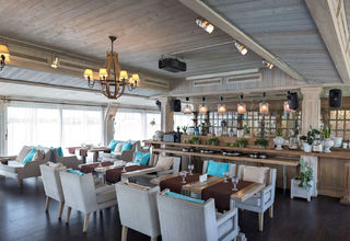 Ресторан «Понтон» Зал с верандой «Баку» - фото 1
