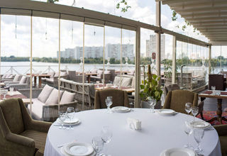 Ресторан «Понтон» Зал с верандой «Баку» - фото 4