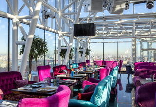 Korston Club Hotel / Корстон Отель Extra Lounge – ресторан с видом на Москву - фото 11