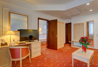 Отель Бородино / Hotel Borodino Номер для молодоженов - в подарок - фото 3